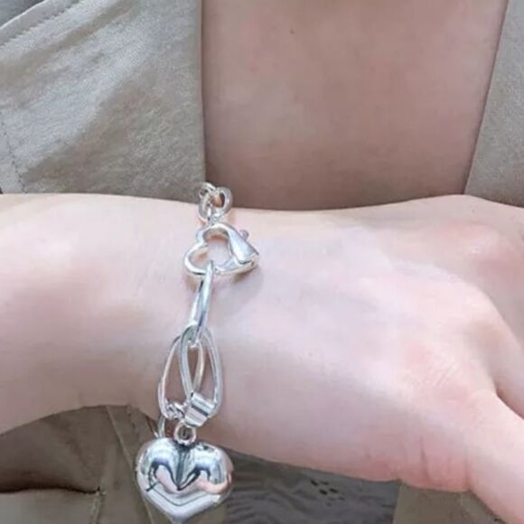 The LOVE Heart Pendant & clasp link bracelet in 925 - Picture 4 of 5